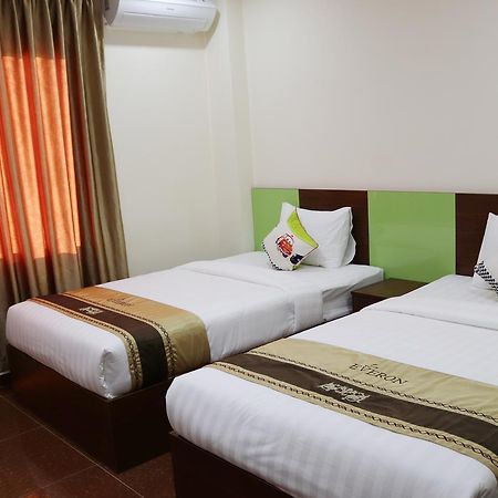 K City Hotel Phnom Penh Ngoại thất bức ảnh