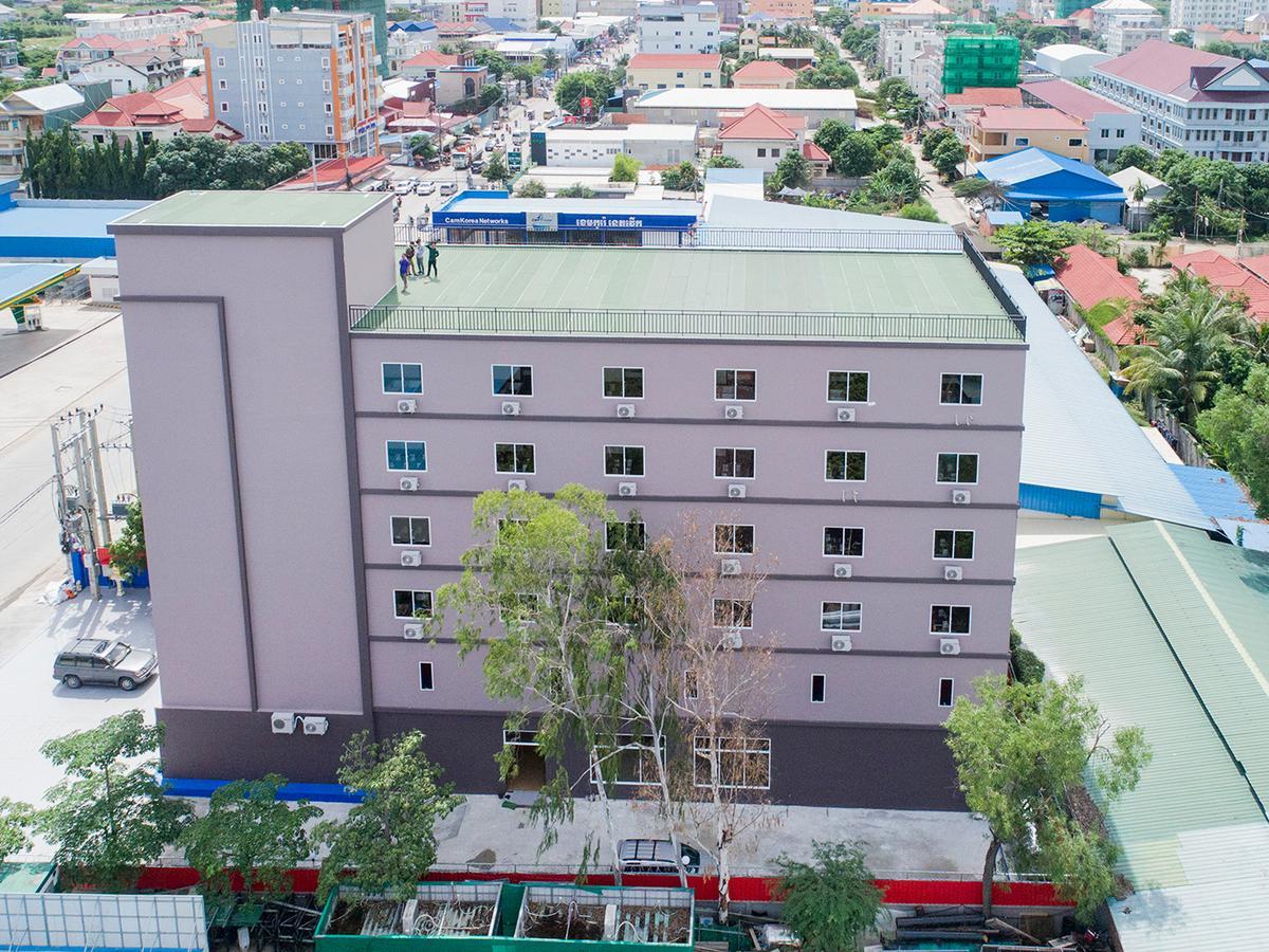 K City Hotel Phnom Penh Ngoại thất bức ảnh