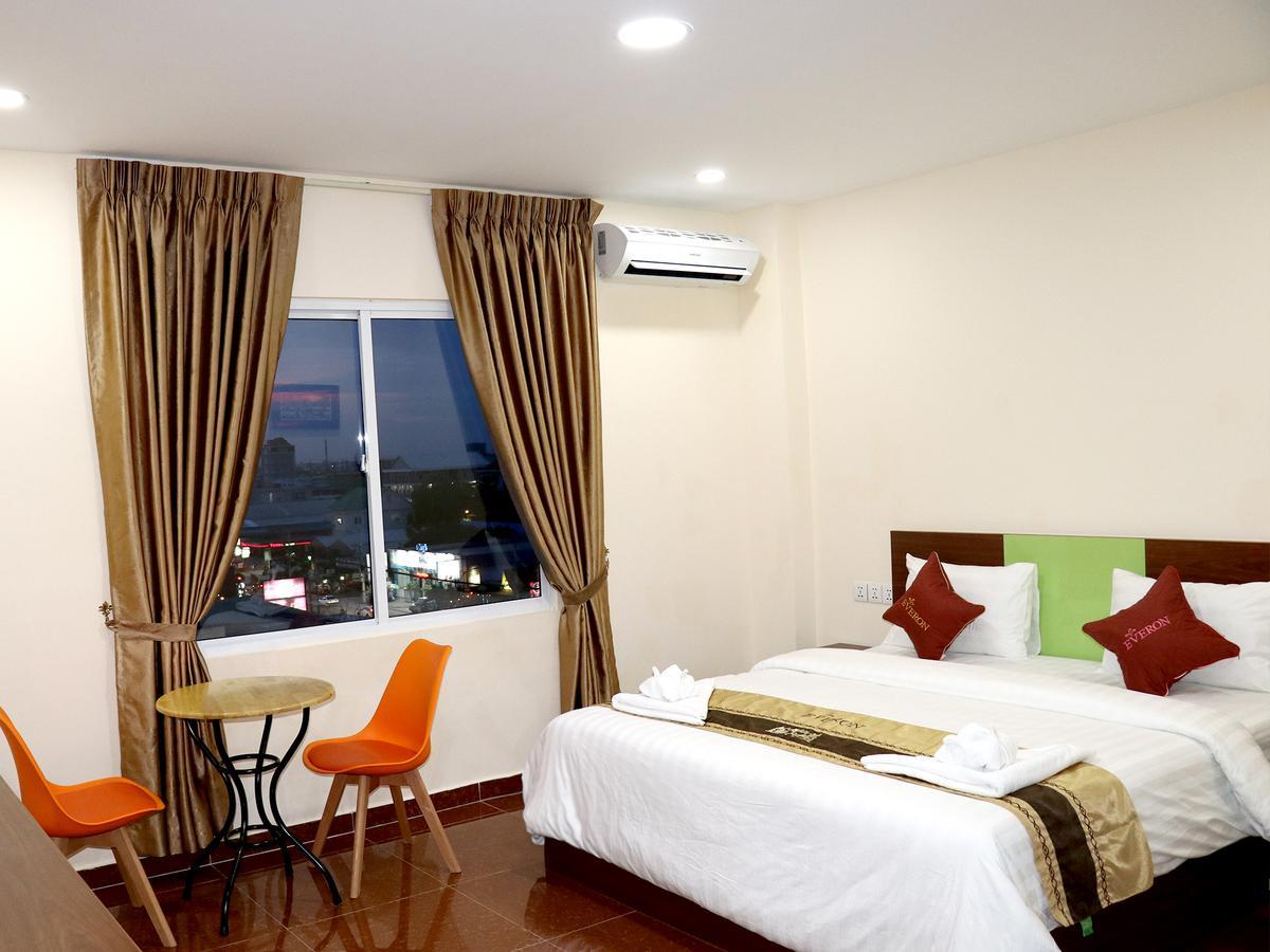 K City Hotel Phnom Penh Ngoại thất bức ảnh