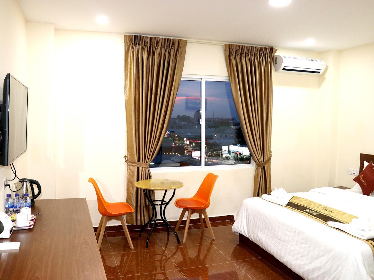 K City Hotel Phnom Penh Ngoại thất bức ảnh